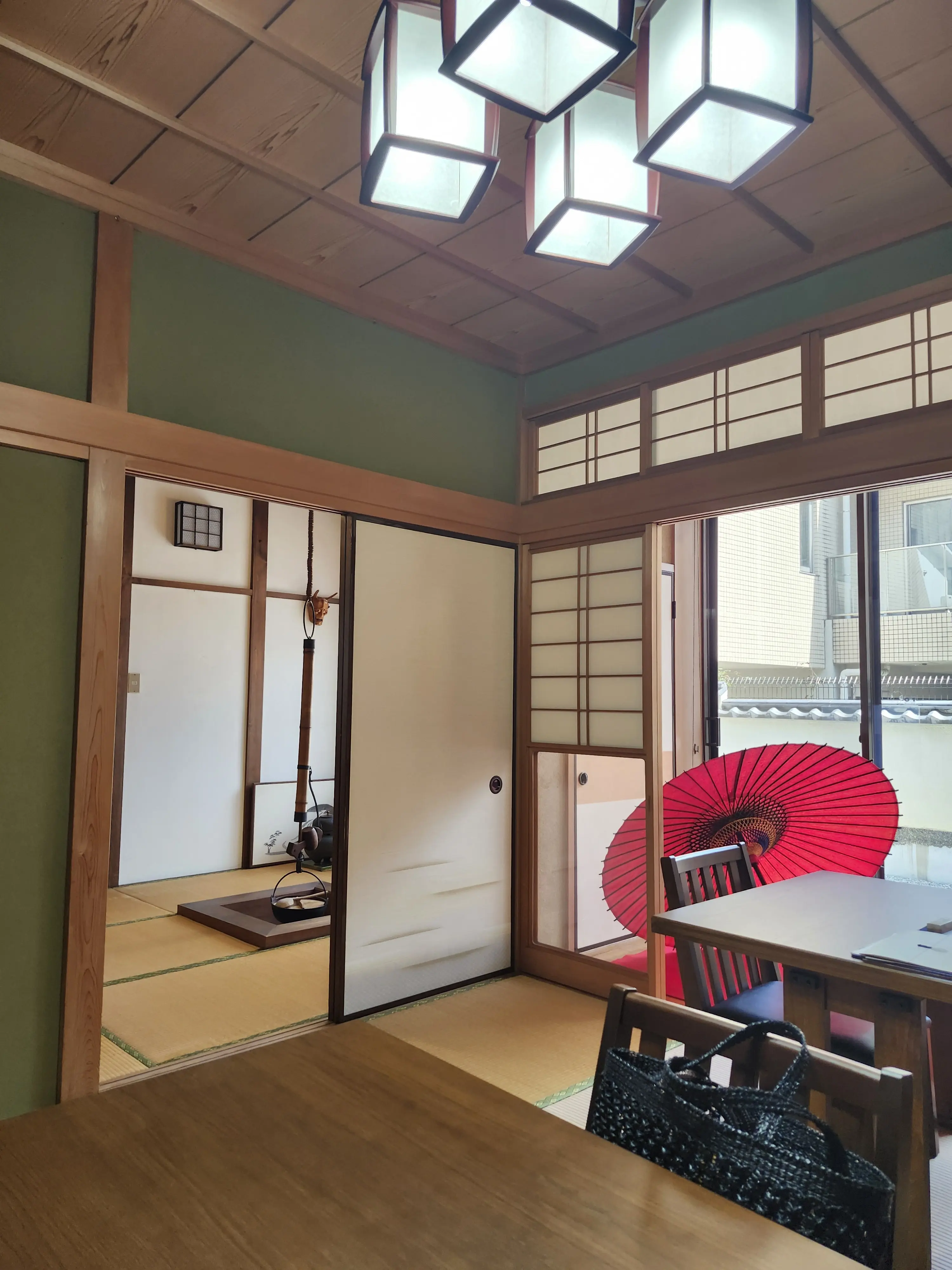 池ノ上駅、京王井の頭線、池ノ上ランチ、池ノ上カフェ、エテコブレッド、ビストロイノッチ、トネリコ、オーママ、Oh!mama、ブーランジェ