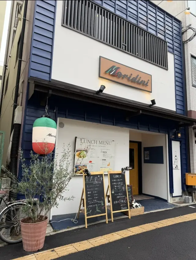 大好きなニット帽で秋コーデ、神戸の魅力あふれる街と出会いをご紹介します_1_13