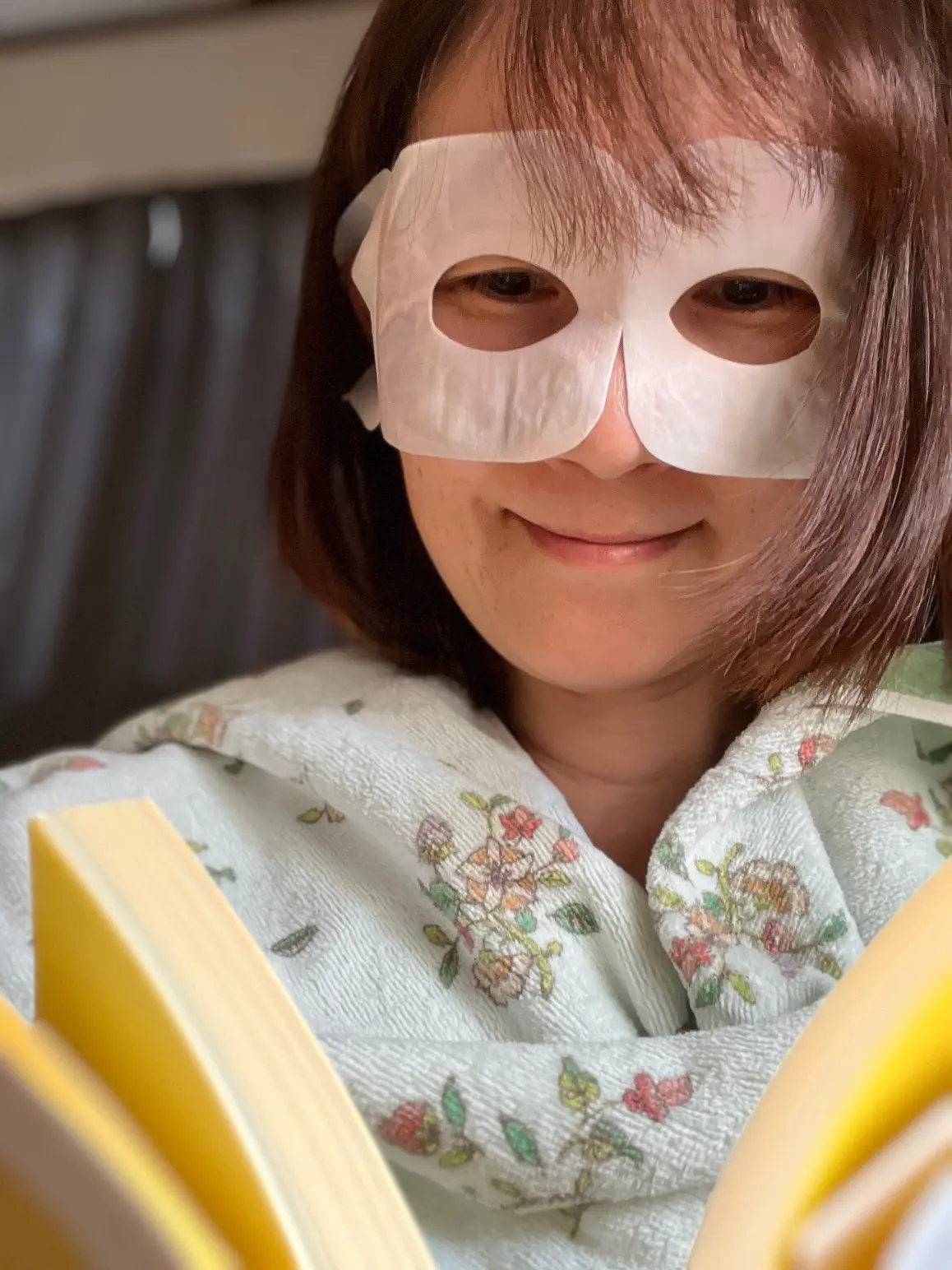 hemle　3COINS　保湿グローブ　アイボリー　レーヨン/シルク混　タッチパネル対応　手首ゆったりゴム