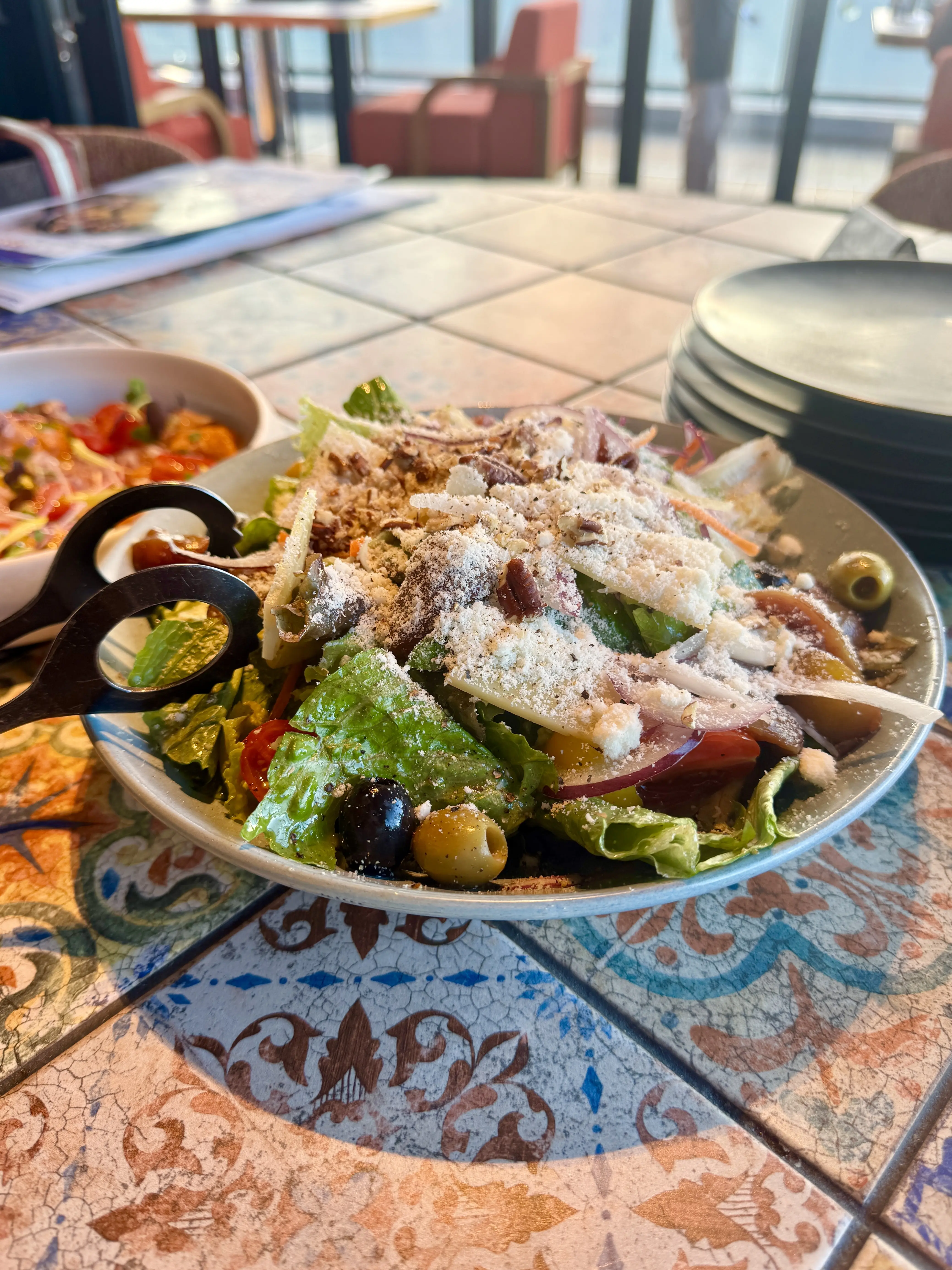 大人の「ピンク×キャメル」コーデ！華組メンバーと楽しむ横浜「Del Mar」ランチ_1_5