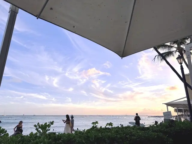 【Hawaii】ハワイの夜を彩る優雅なディナーと絶品ローカルフード_1_15