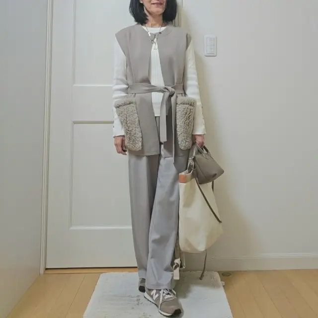 コーディネートで振り返る11月～旅も日常もニュアンスカラーで楽しむ11月の私～_1_1