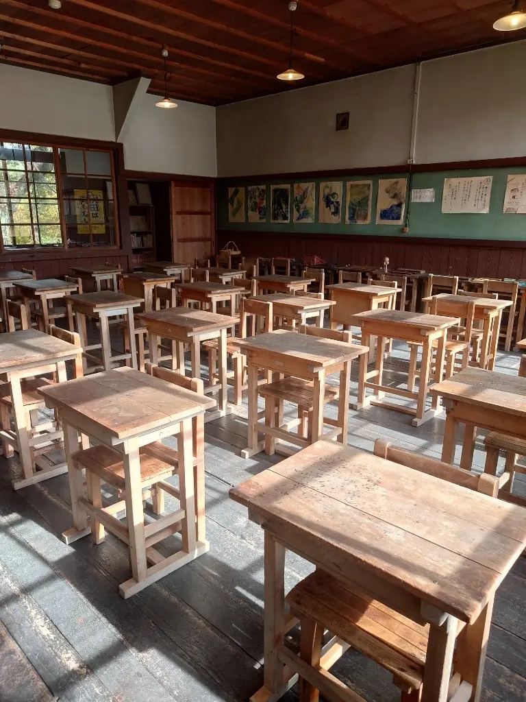 潟分校１・２年生教室