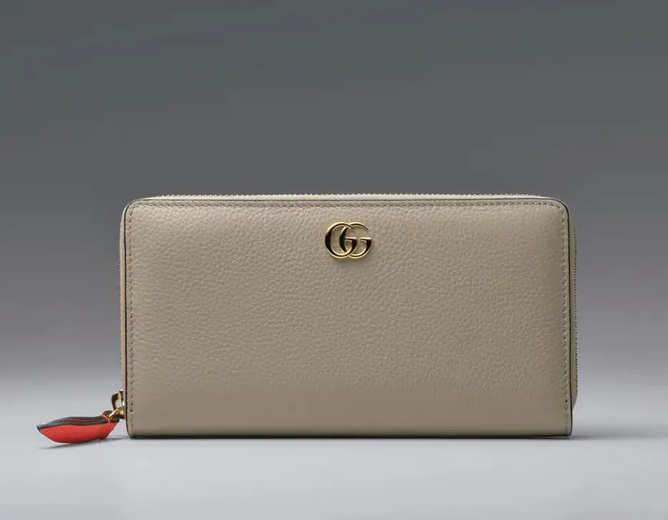 グッチ　ロングウォレット