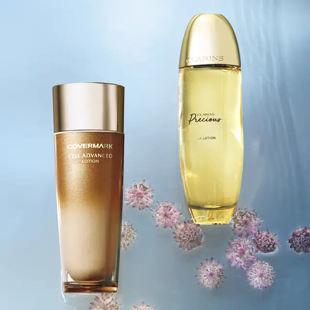 疲れた夏肌を再生するクラランスとカバーマークのハイエンド化粧水2選