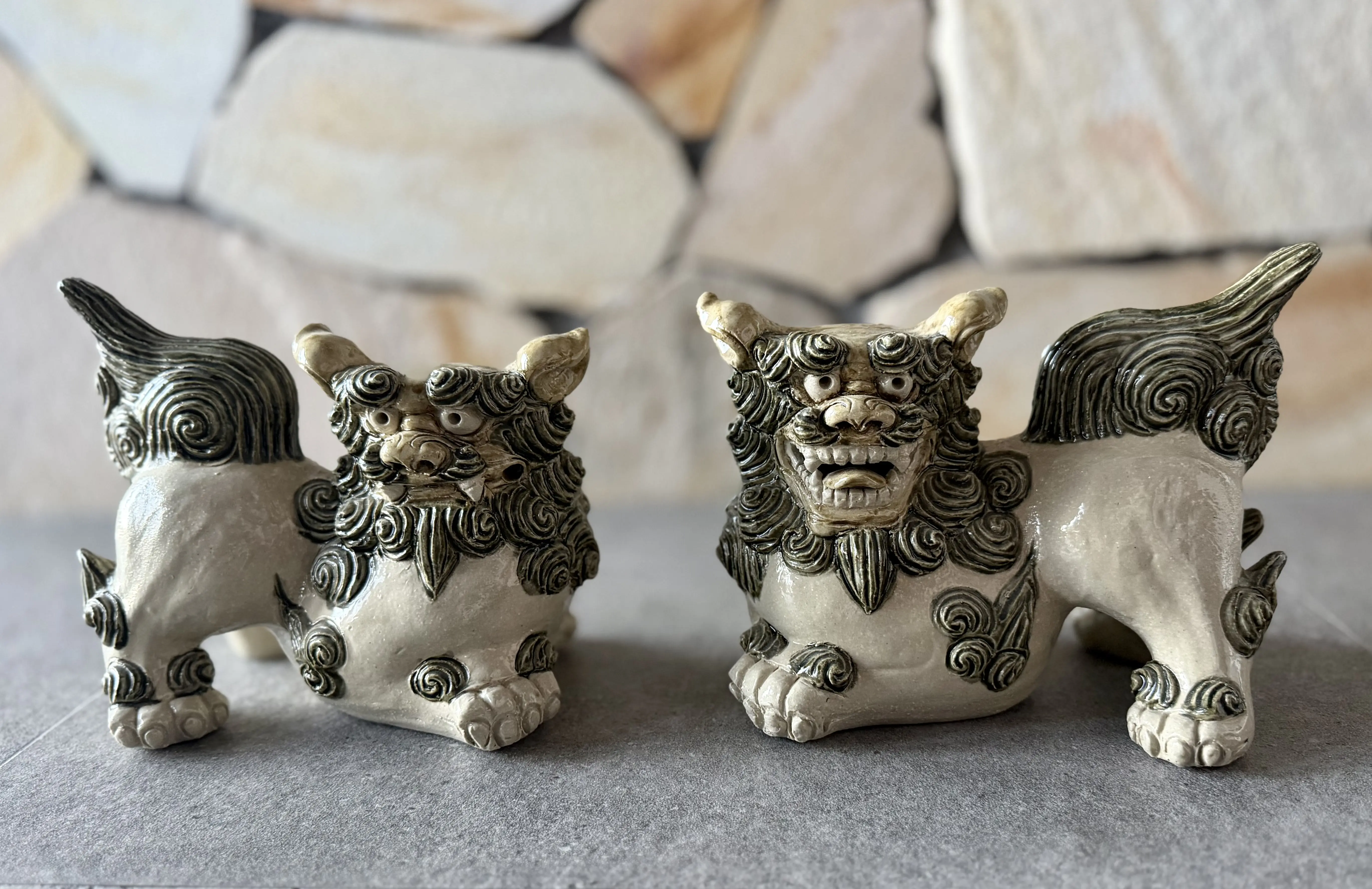 宮古島旅で見つけた「色と歴史」の出会い -金城陶芸 | チームJマダム