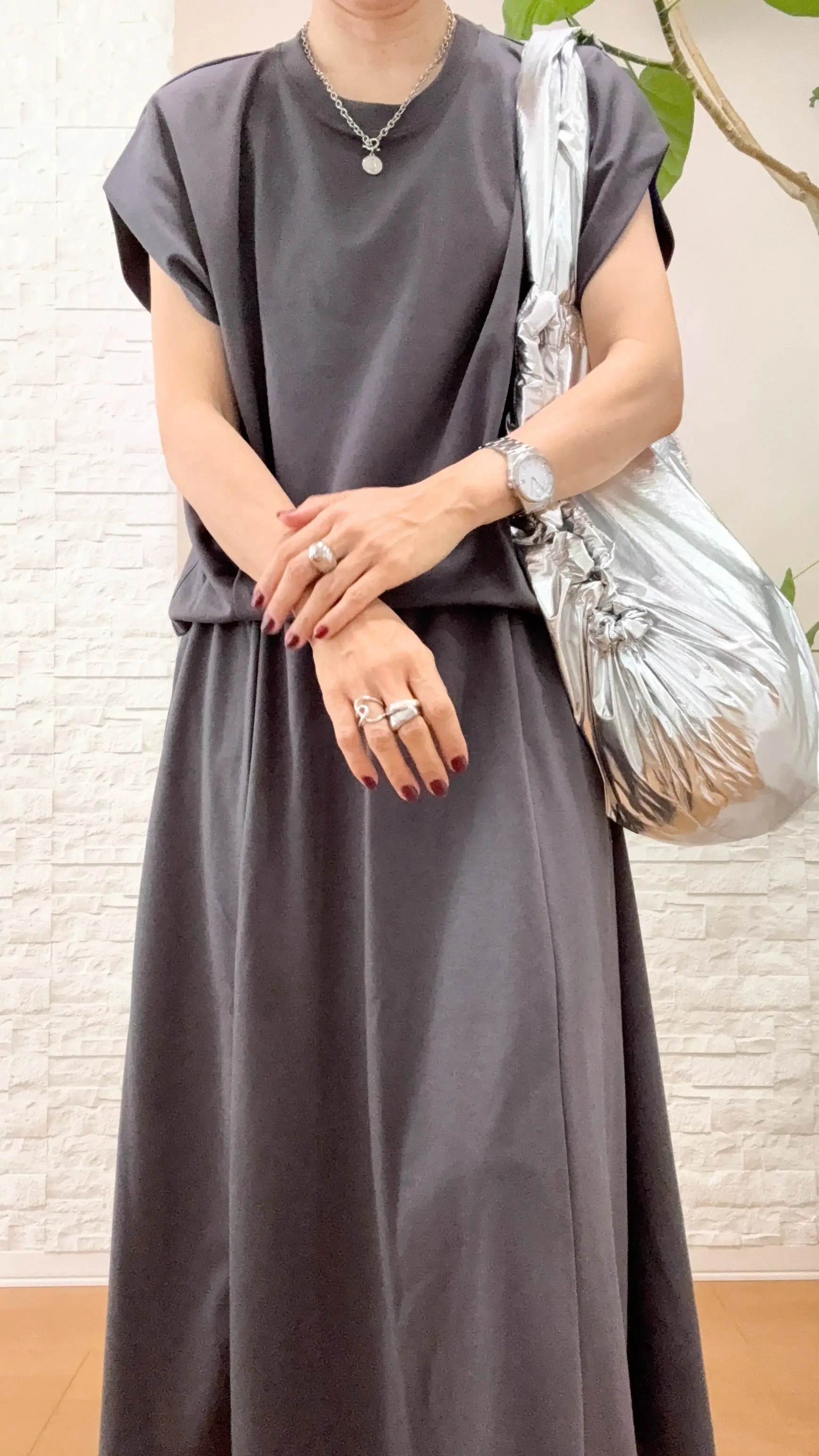50代初夏のGUTシャツ着回しコーデ_1_5