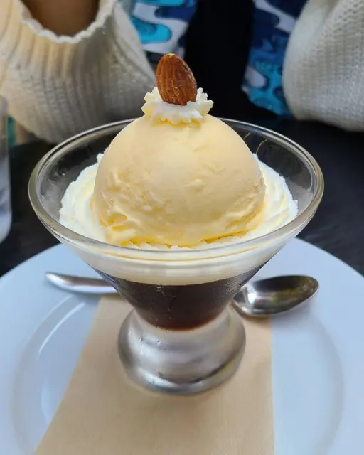 森のカフェへ_1_2