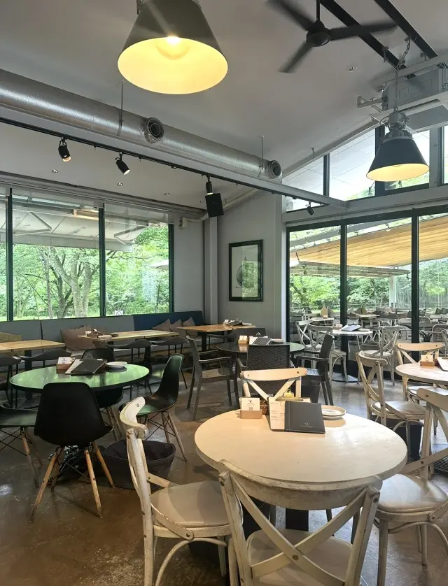 京都観光スタイルは大好きなメタリックコーデ。_1_4