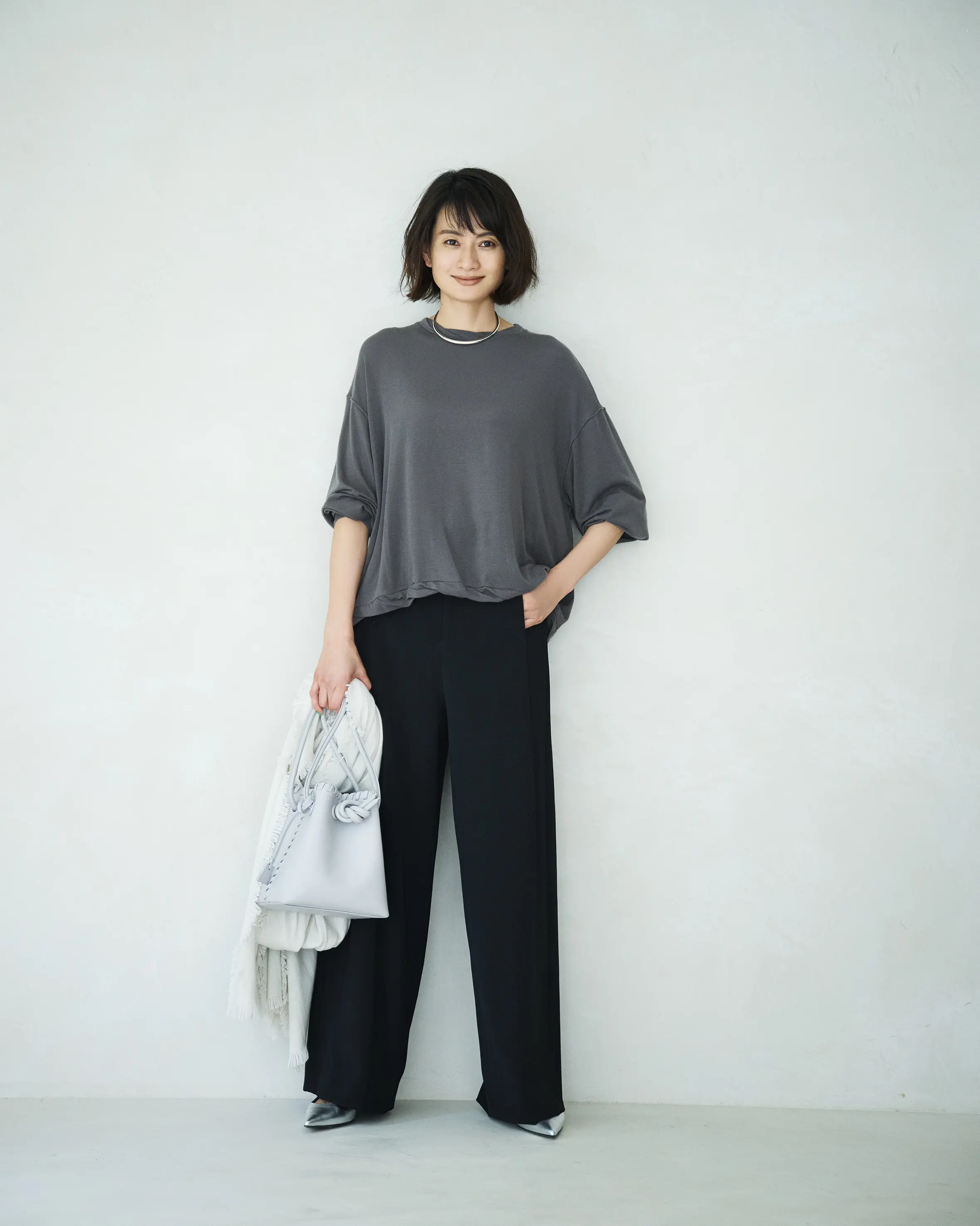 【50代 パンツ】E by éclat「優美なセミワイドパンツ」の秋コーディネート6選_1_2