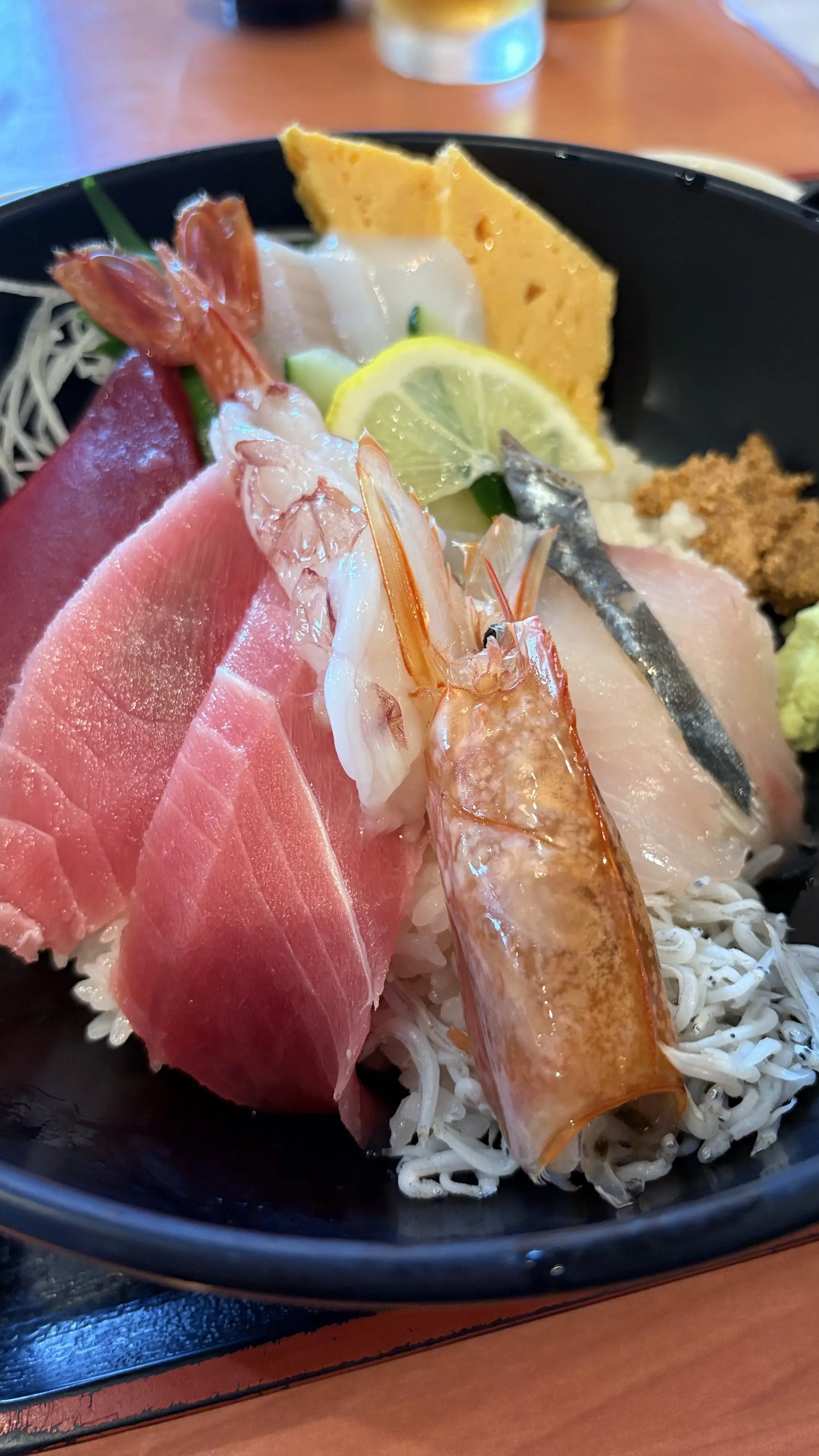 海の幸 海鮮 海鮮丼 店内 一人旅 おひとりさま 日帰り旅 日帰り旅行