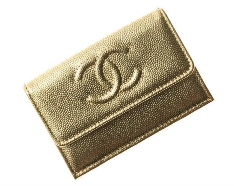 2026年の始まりに買うならこれ！エルメス、シャネル…運気が上がる財布32選