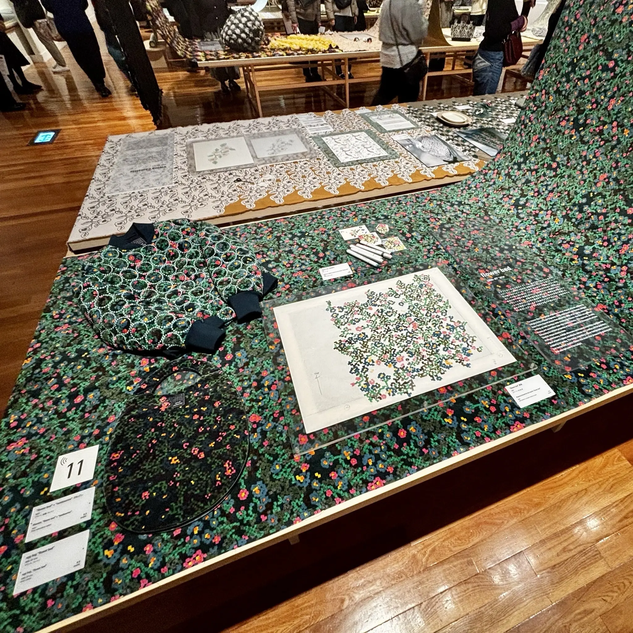 flower bed　テキスタイルとアイテム