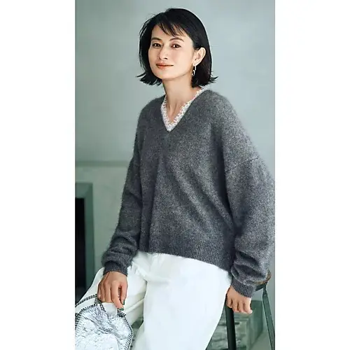 《Room no.8 for E by eclat》可憐さと品を両立。冬の主役“ヘアリーレースニット” 【50代ファッション】_1_1