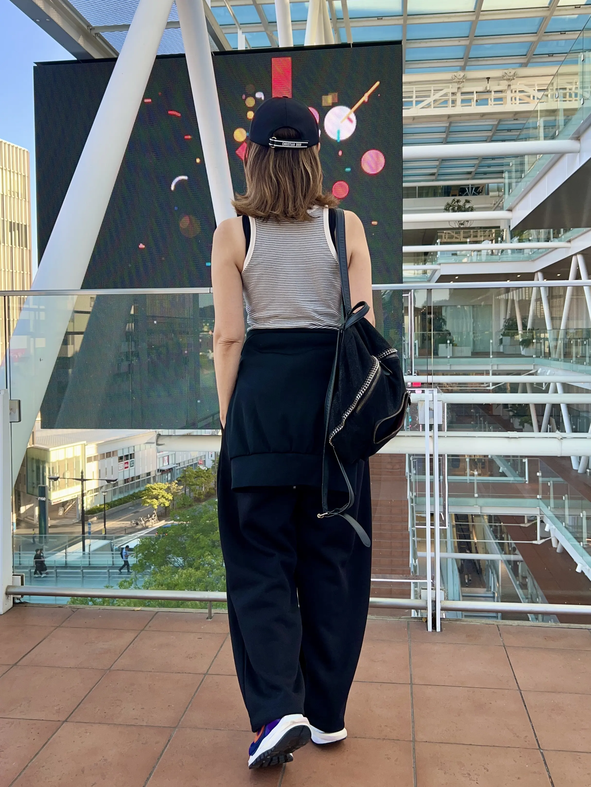 今日のコーデ　楽ちんユニクロスウェットで街歩き_1_3