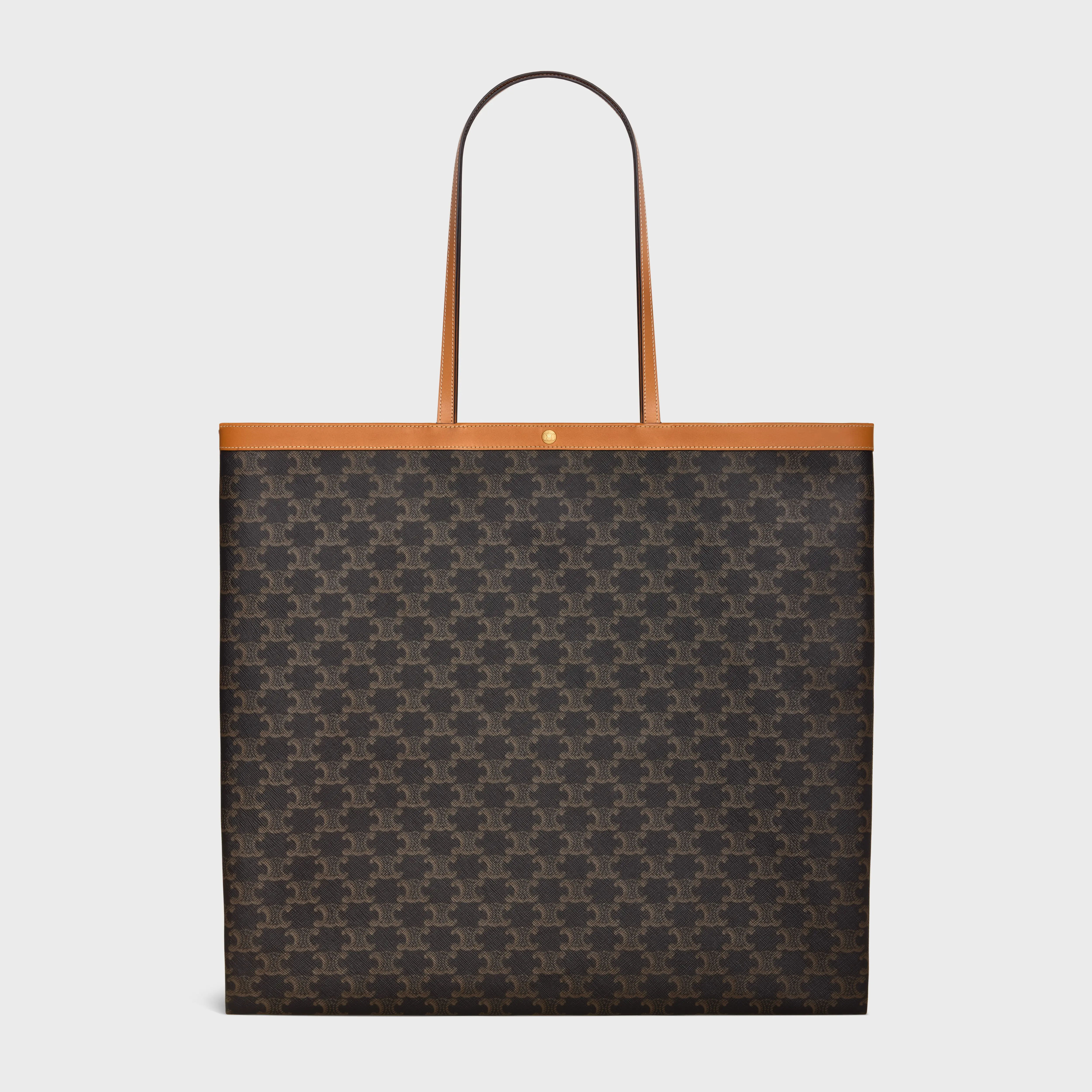 セリーヌの新作トートバッグ「フラット ショッパー」がデイリーコーデに切れ味を生む！【eclat’s pick up】_1_1-1