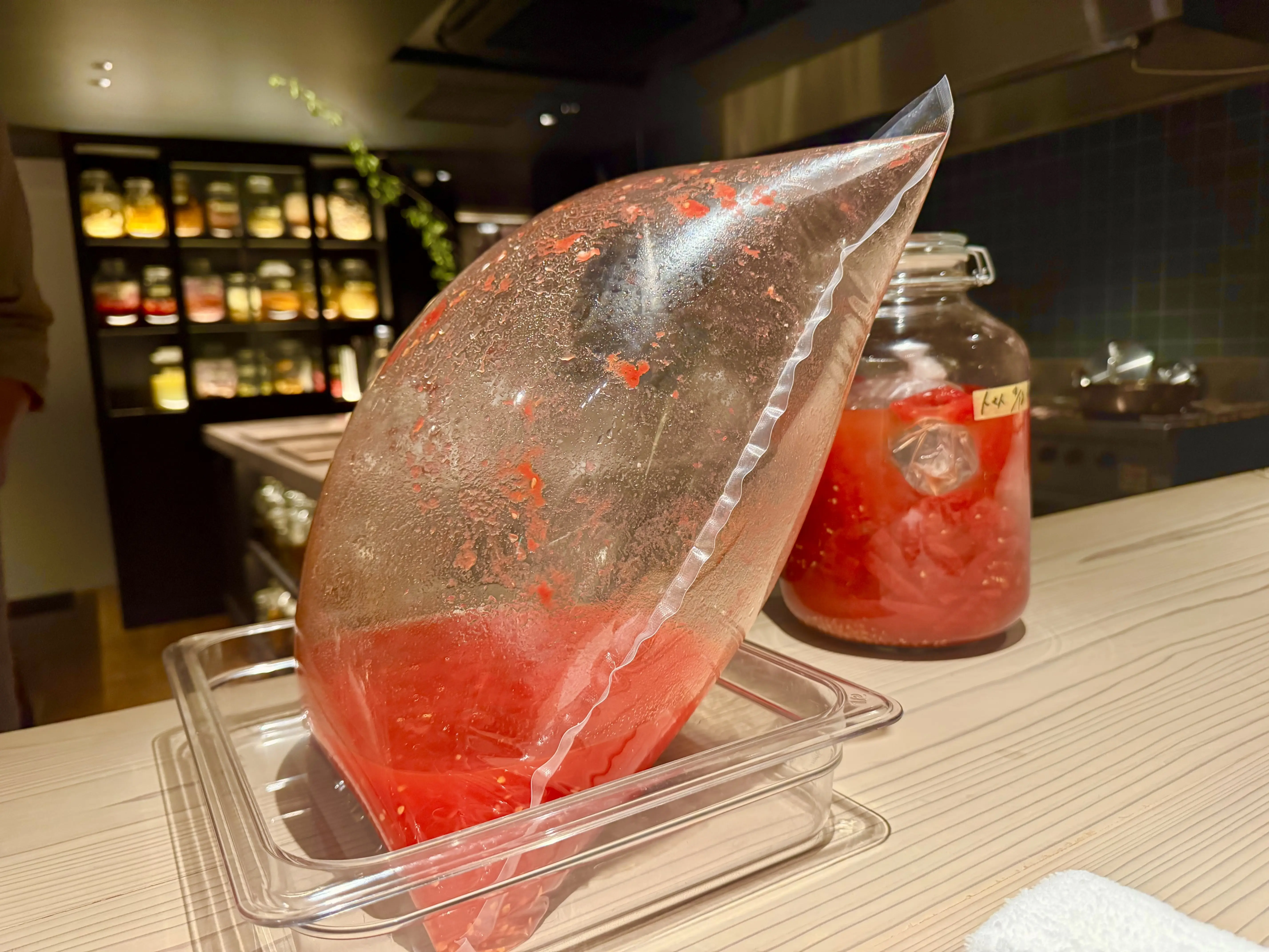 西麻布 TOUMIN