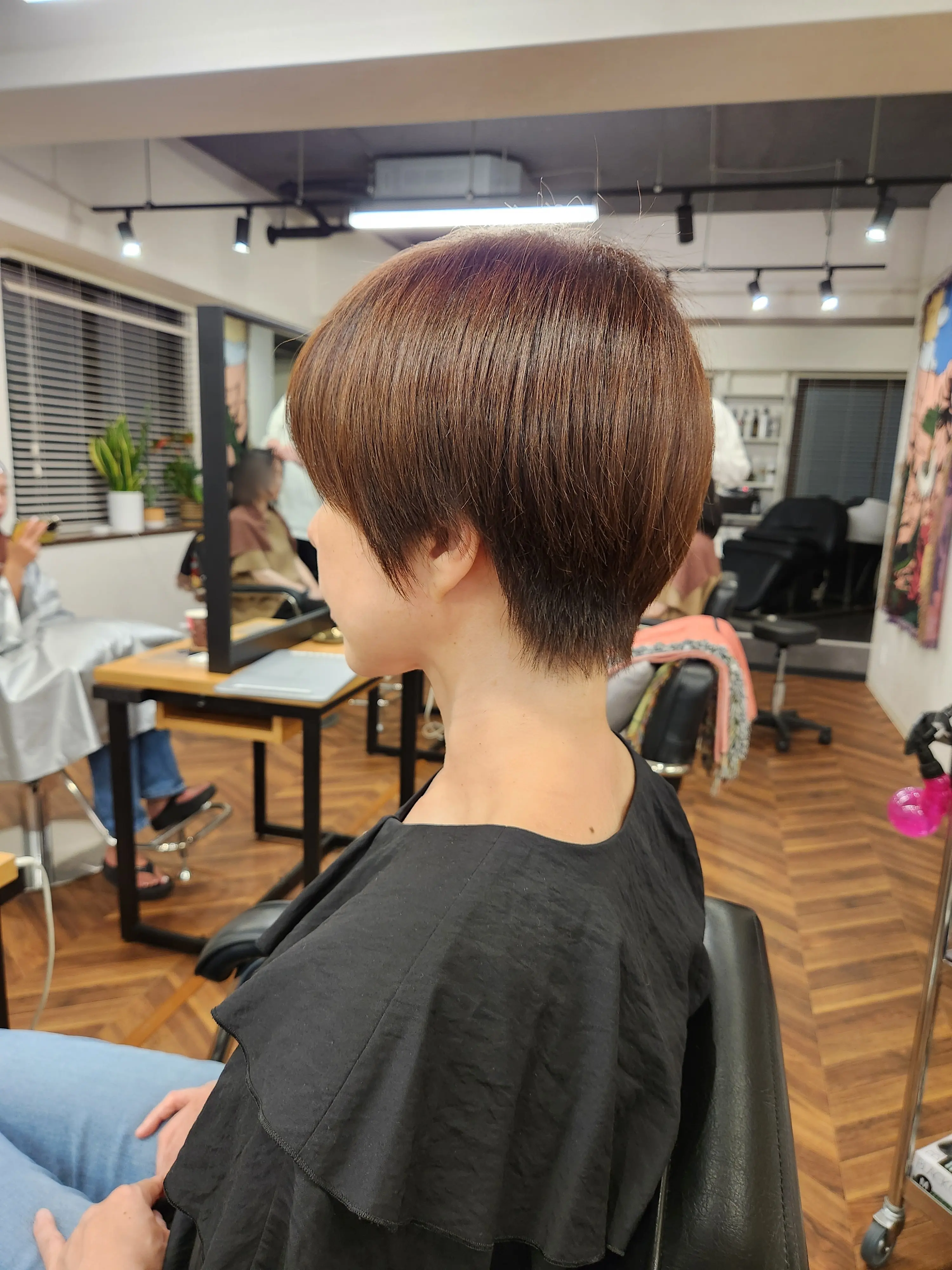 夏のスッキリショートヘアー_1_3-1