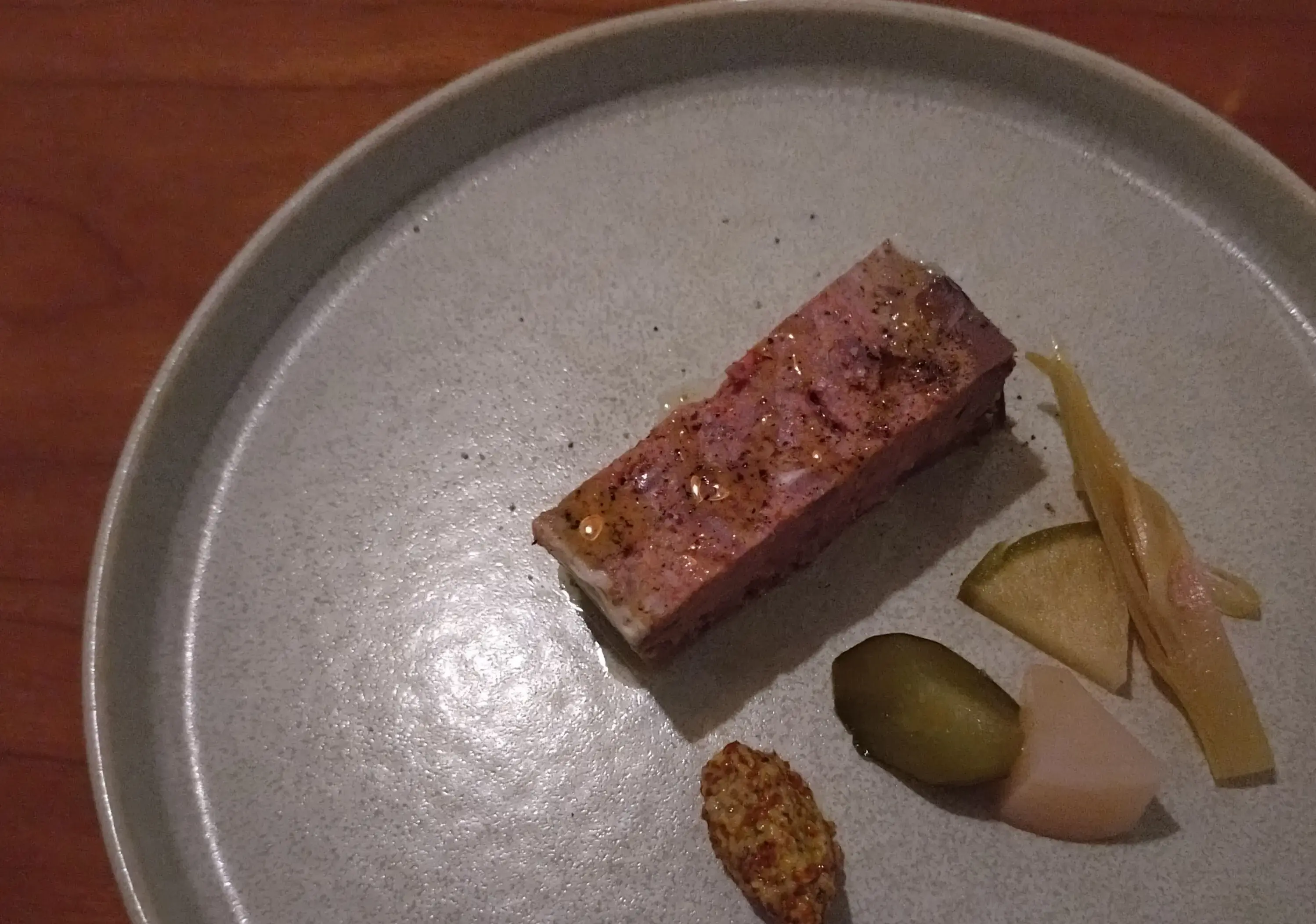 オーストラリア産仔羊で作る肉のパテ