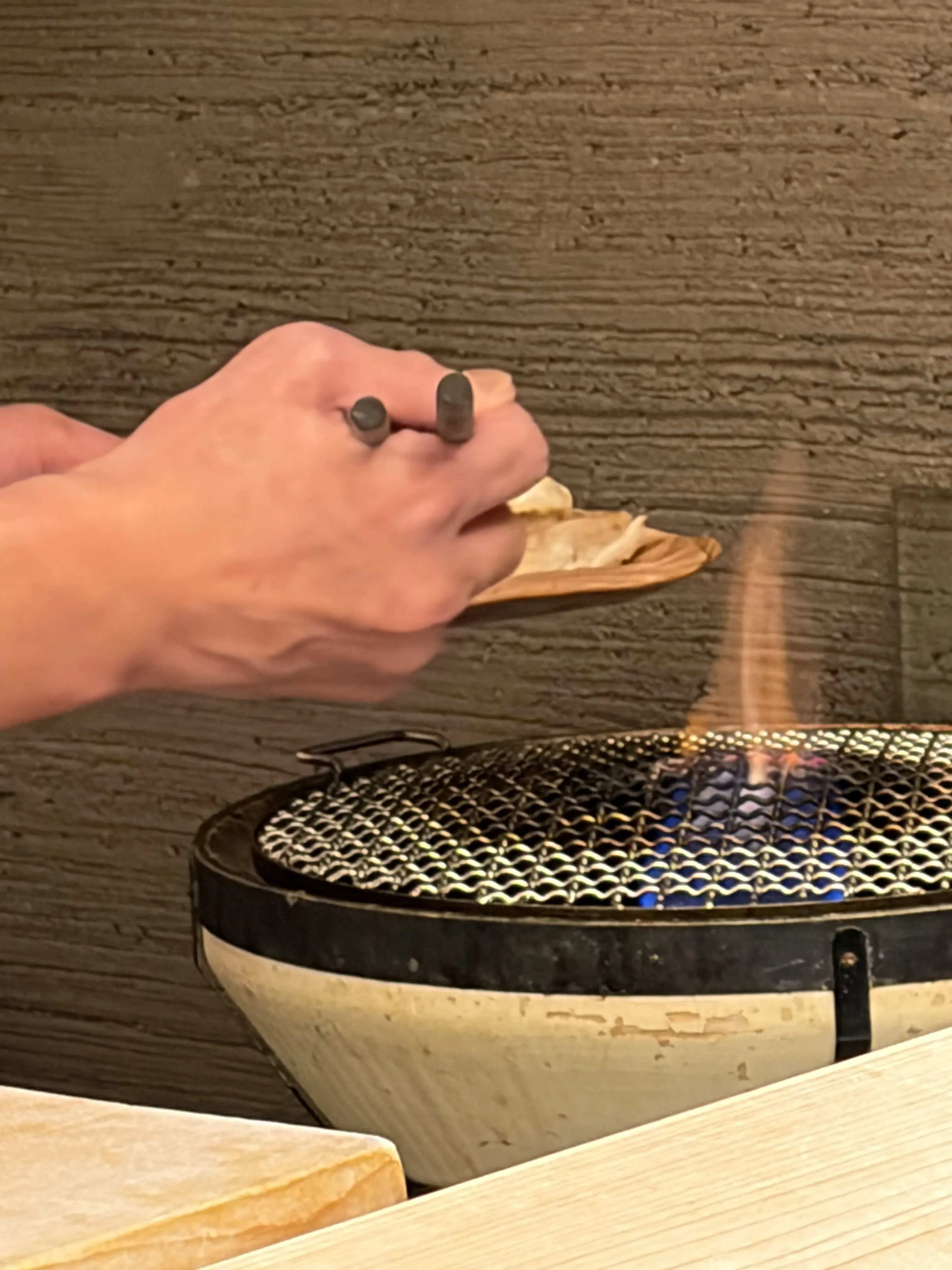 成城で気軽に上質なお寿司が楽しめる　カウンター12席の「美登利 昌」_1_10