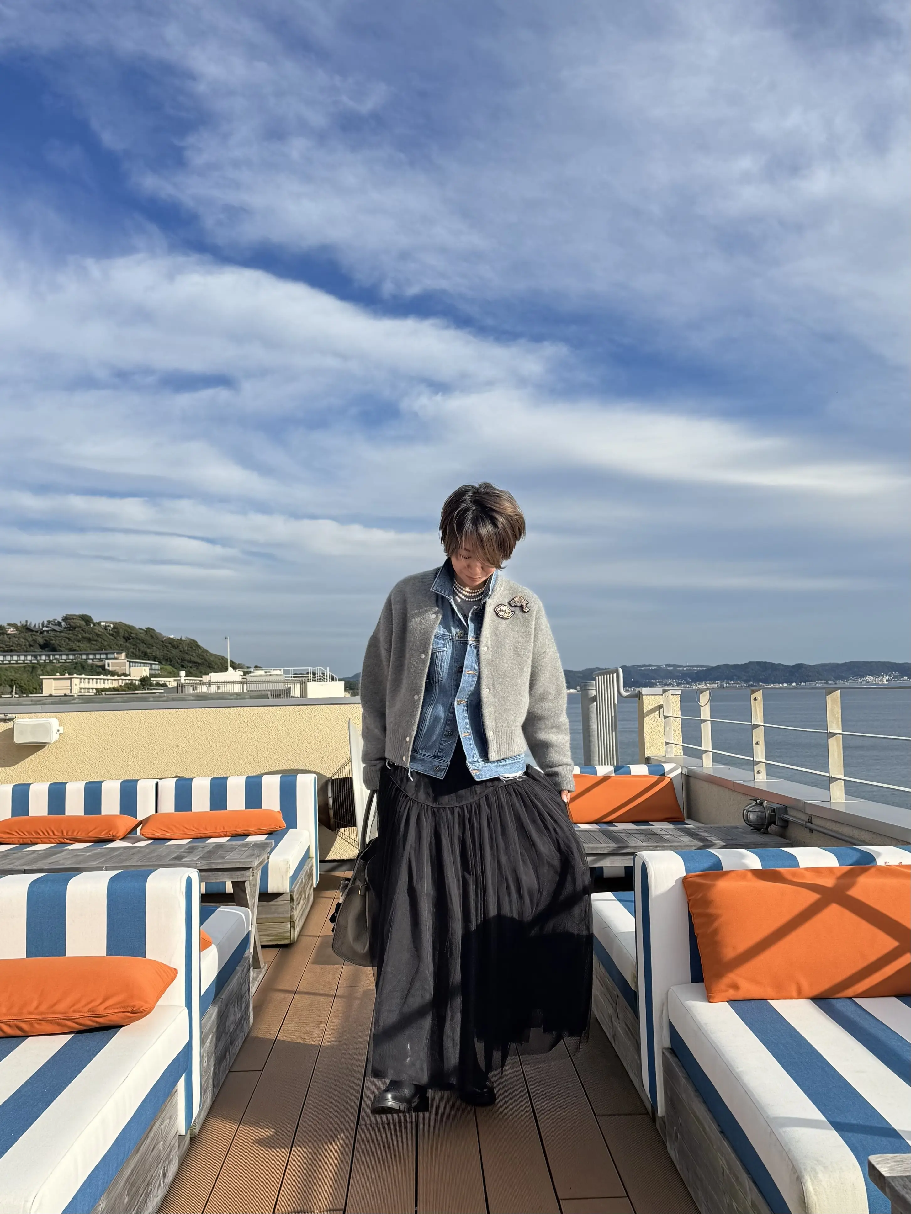 ハーフコートで秋の装いをアップデート_1_7