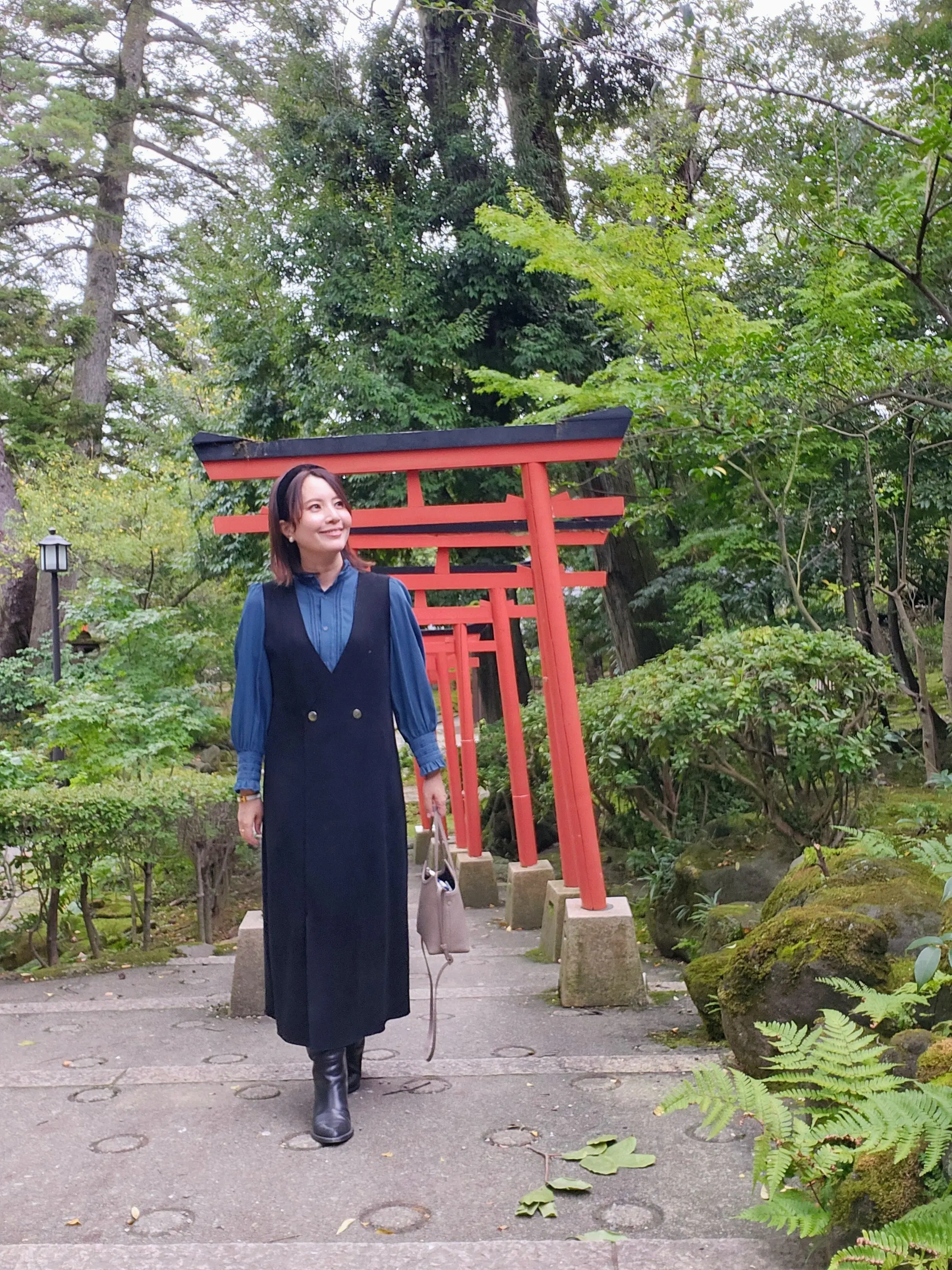 女子旅、金沢、金沢旅行、秋の金沢、40代ファッション、旅コーデ、加賀料理、21世紀美術館、御朱印 神社、金沢カフェ、茶屋街