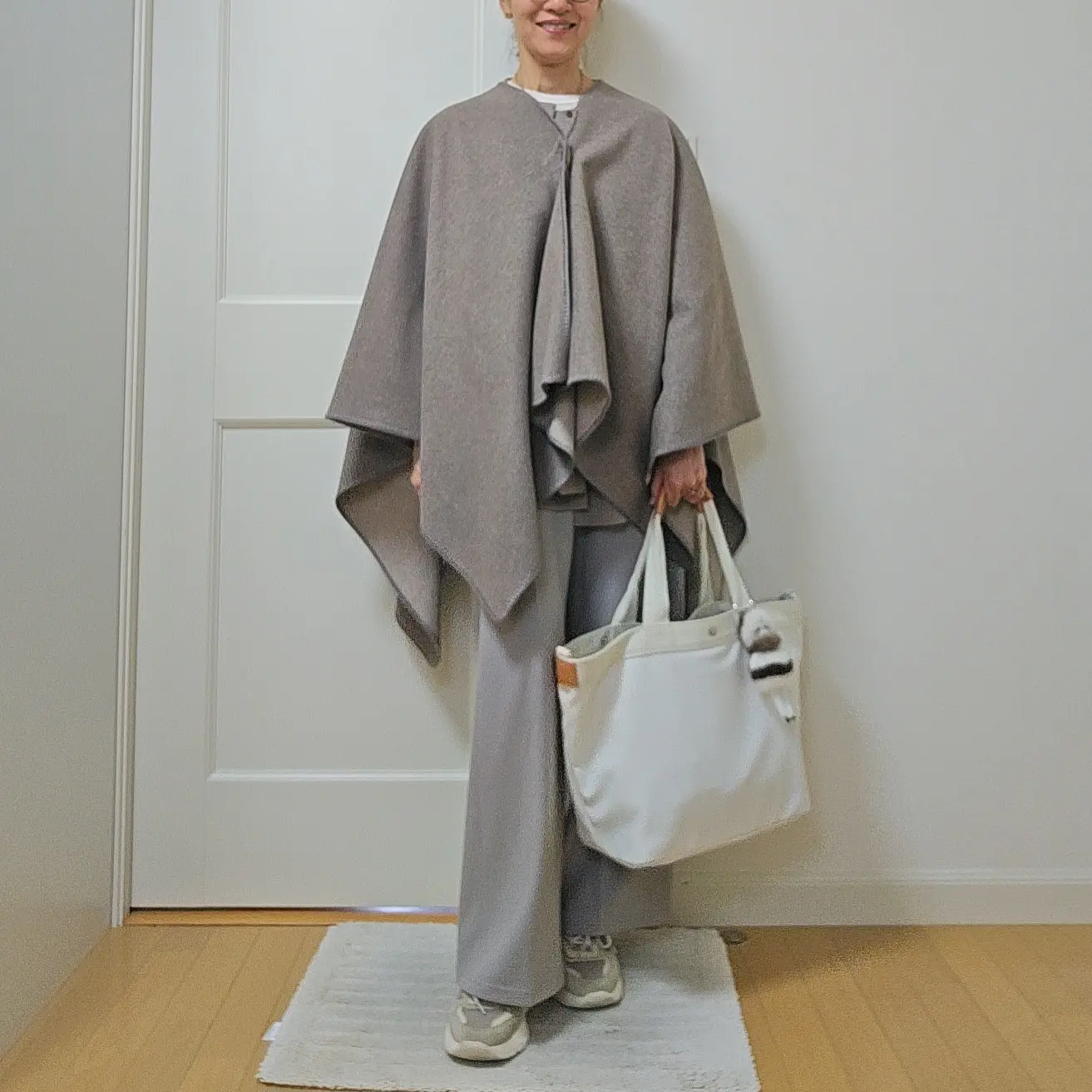 コーディネートで振り返る11月～旅も日常もニュアンスカラーで楽しむ11月の私～_1_10