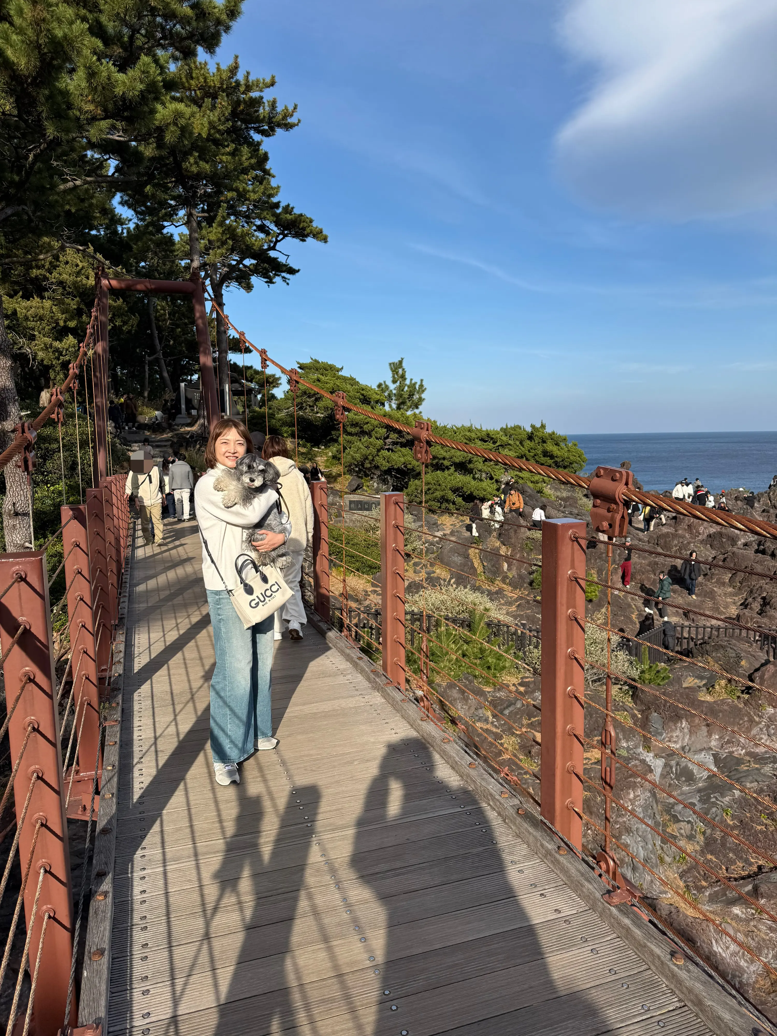 城ケ崎海岸　梅澤千佳子