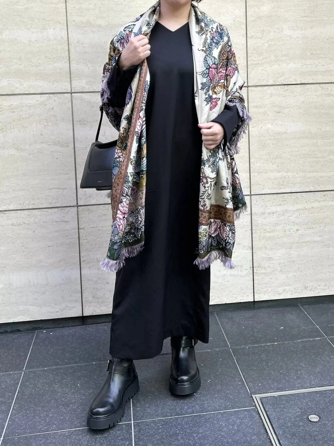 独創的な色柄が芸術作品のようなストール 「ピエール・ルイ・マシア・シルクストール」【50代ファッション】_1_10