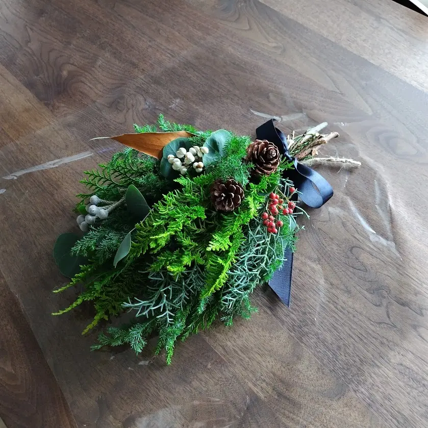 creemaで購入したクリスマススワッグ