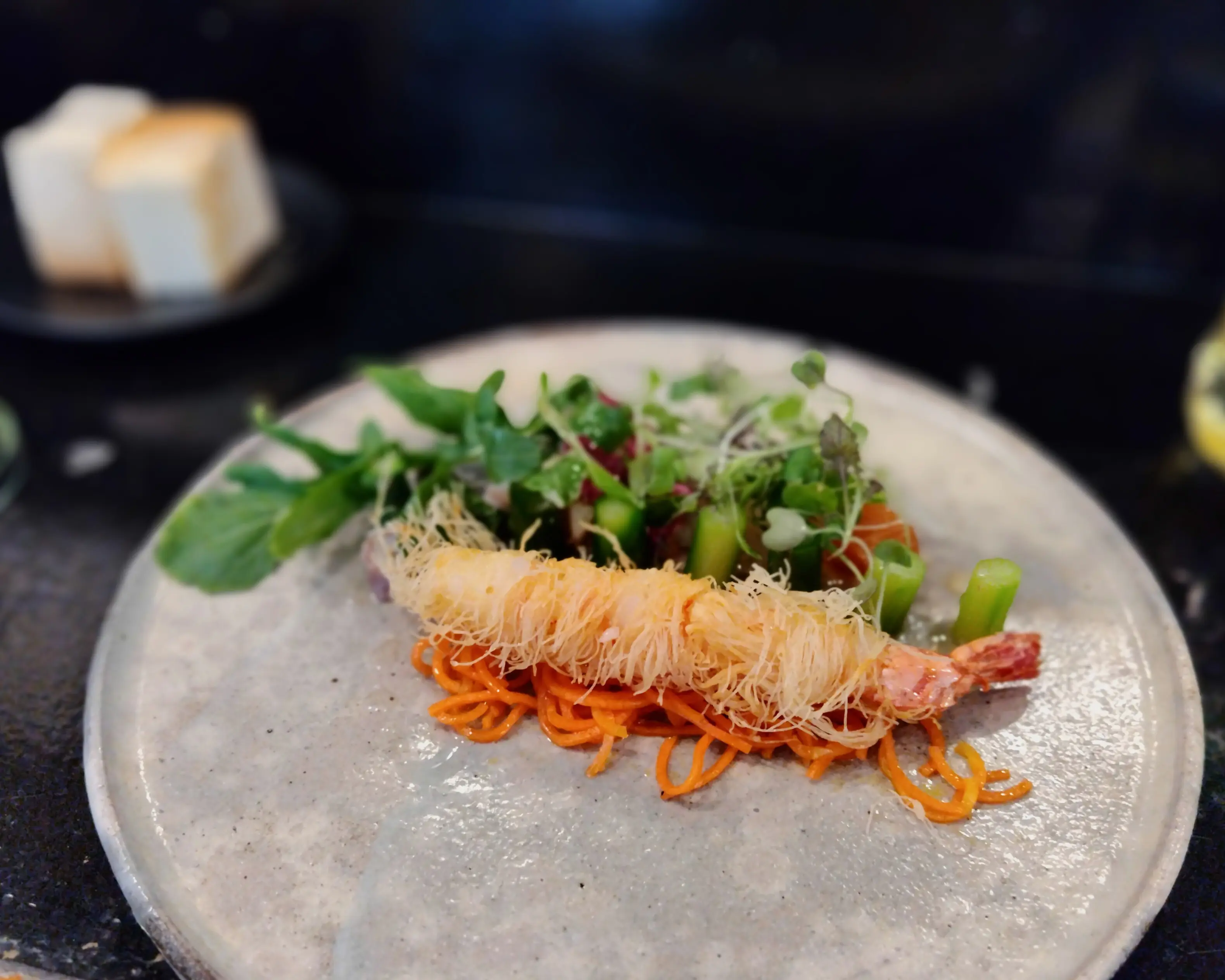 エビのカダイフと魚介のサラダ　ブラッセリー タツヤ (Brasserie Tatsuyaa)