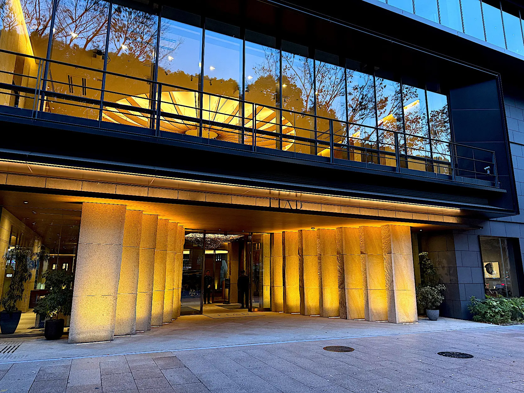 プチプラニットのセットアップで、友人との再会！ _1_3