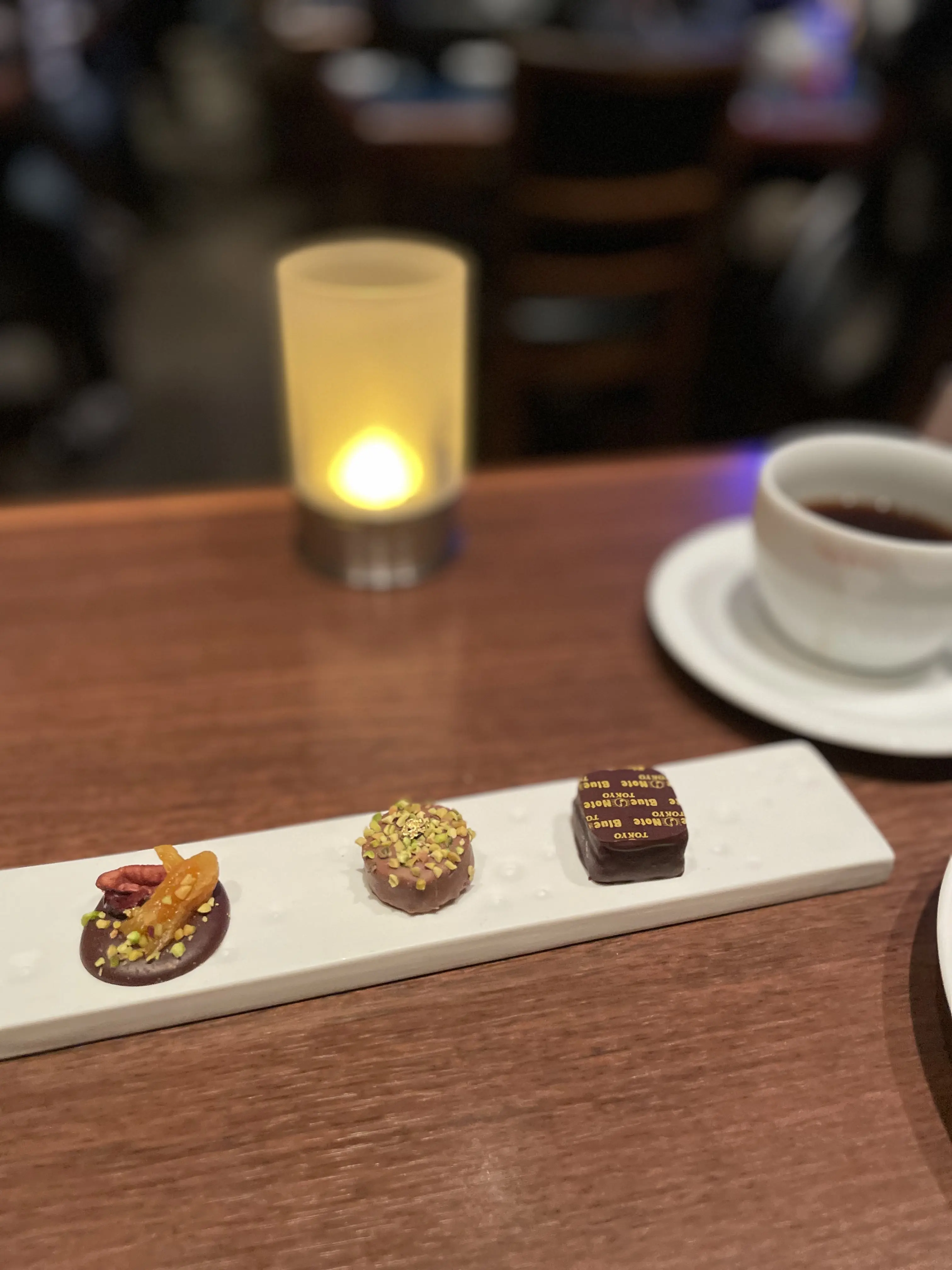 カーキ＆ブラックで青山デート_1_4