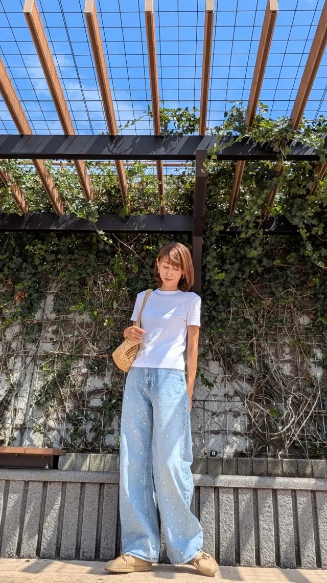 Tシャツ　ZARA　王道のTシャツコーディネート　デニム　白Tシャツ