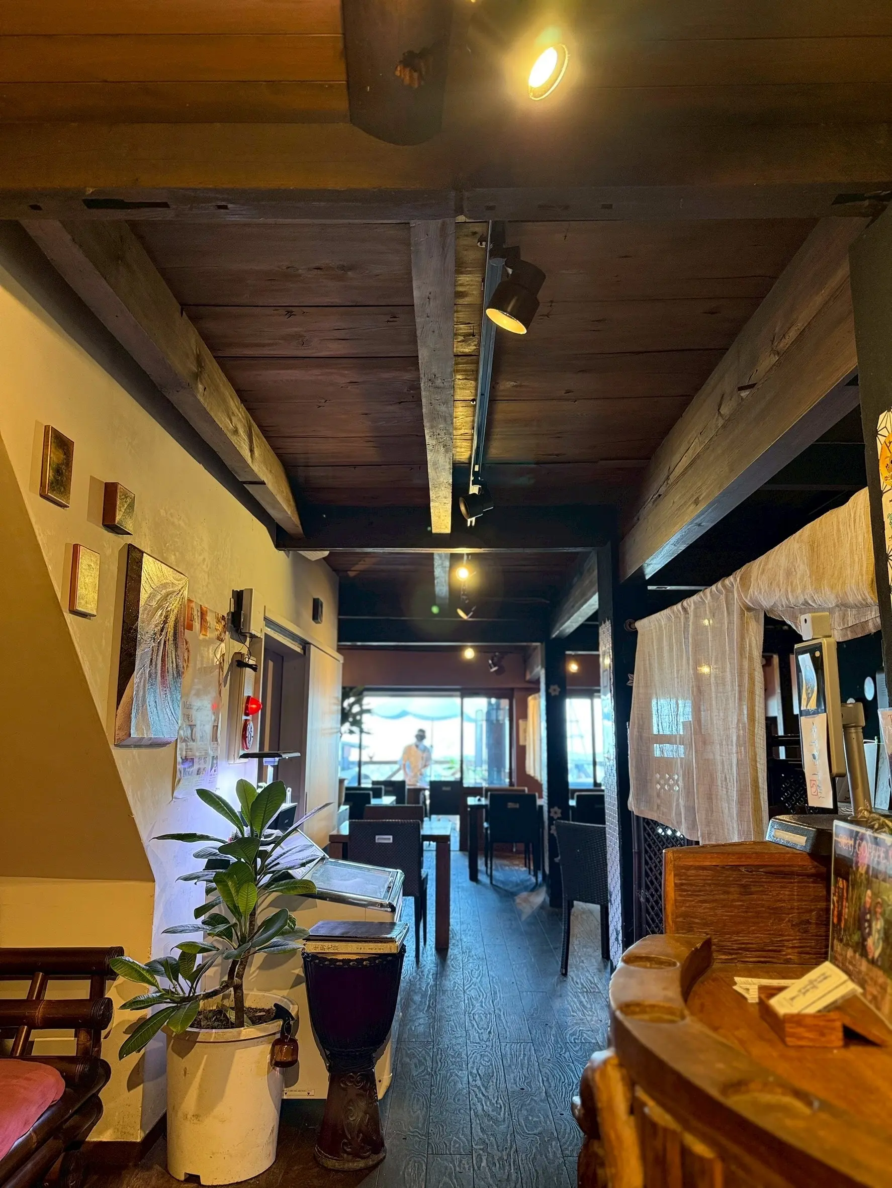 大阪　奈良　生駒山　生駒山上　摩波楽茶屋　インドネシア　インドネシア料理　宝山寺　生駒山上遊園地　幾世屋　和菓子　山登り　トレッキング　ハイキング　山歩き　秋散歩