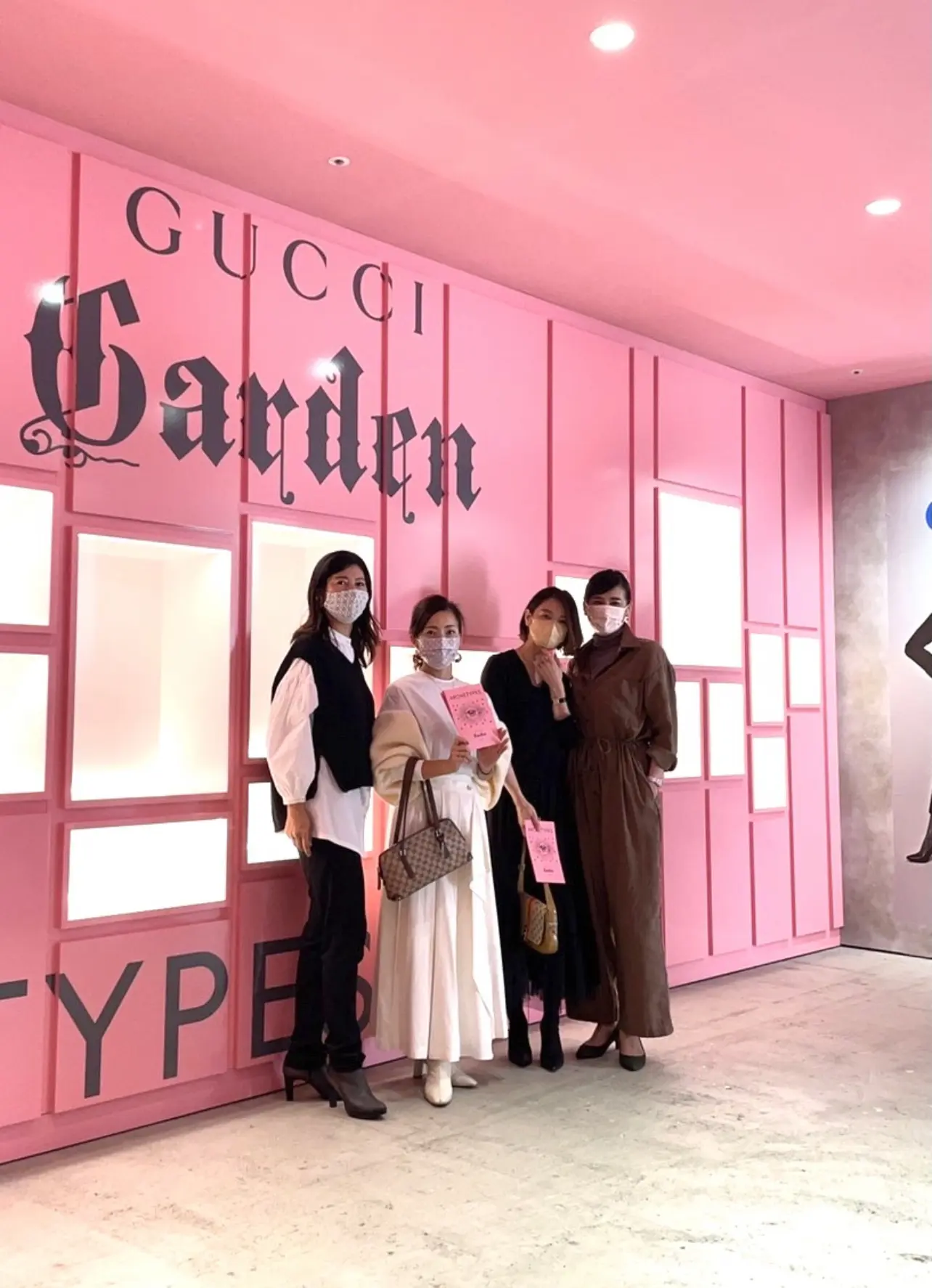 ふわもこホワイトコーデでGUCCIイベントへ_1_2-9