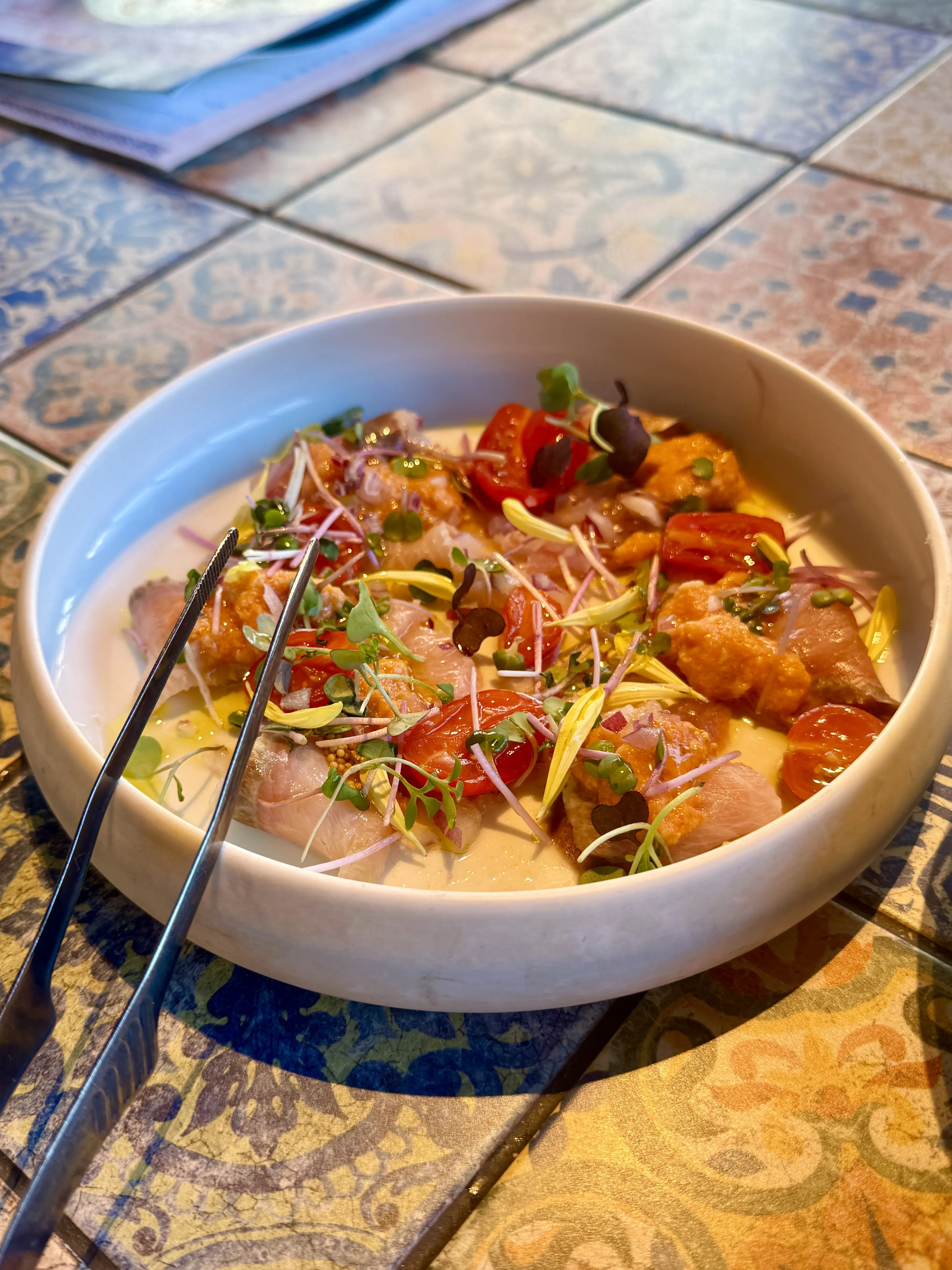 大人の「ピンク×キャメル」コーデ！華組メンバーと楽しむ横浜「Del Mar」ランチ_1_6