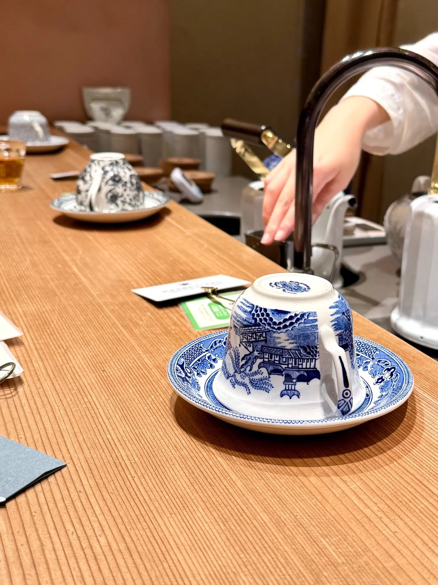 紅茶&amp; スコーン専門店「TEA ROOM KIKI」カップ