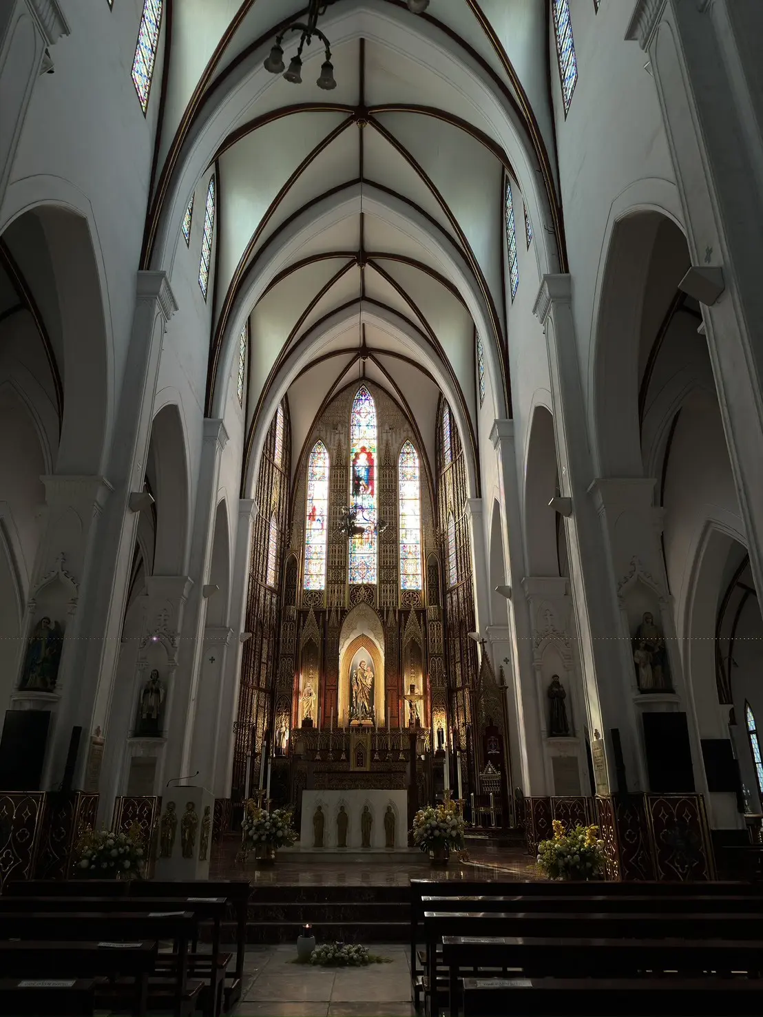 ハノイ大聖堂　教会　ハノイ　ベトナム