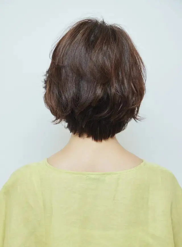 誰にでも似合う“パーフェクト前髪”で、理想のヘアスタイルを楽しむ【50代髪型・ヘアスタイル】