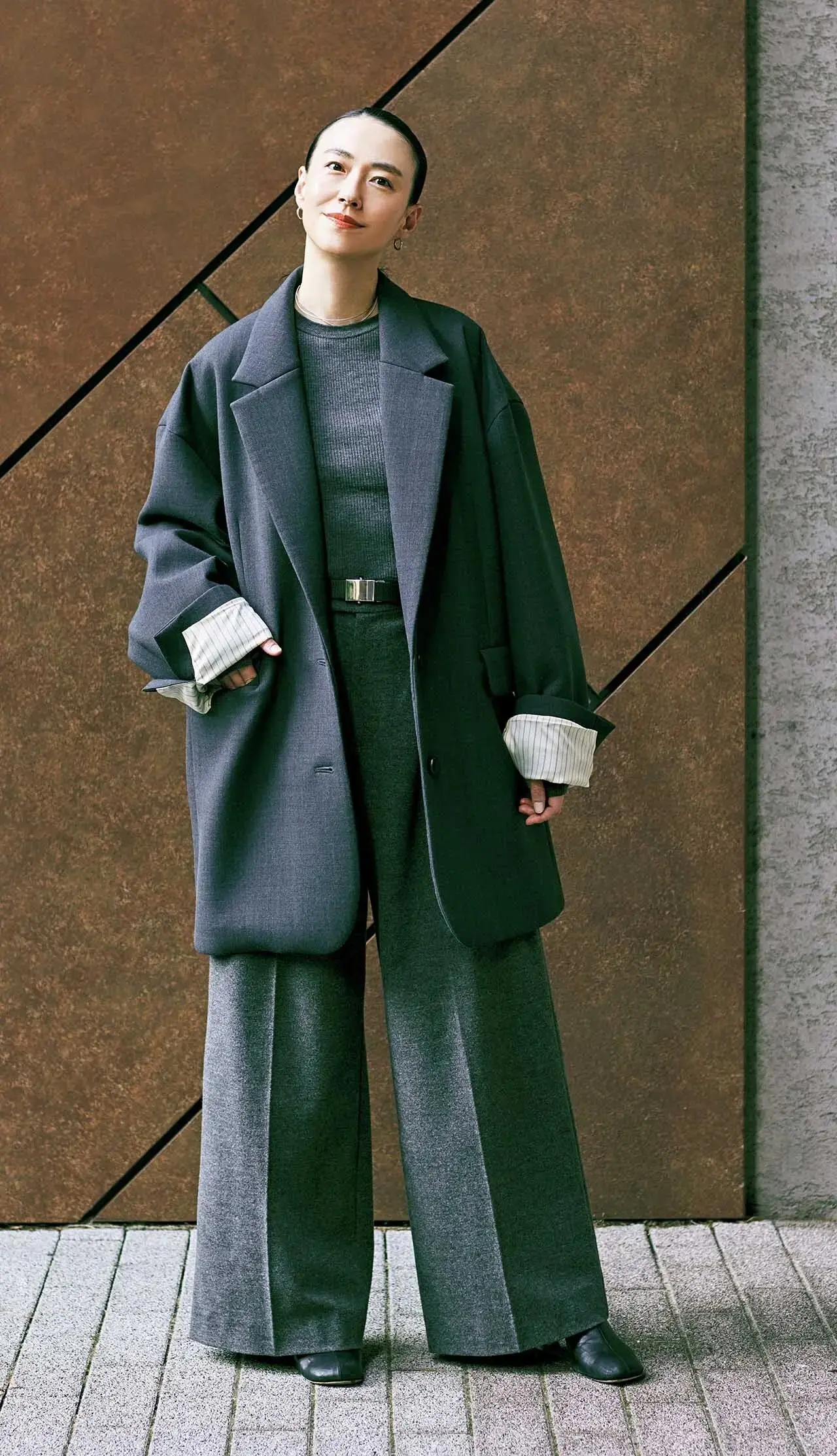 【素敵な大人の「ジャケットコート」9選】ゆとりがあるから重ね着できて冬までOK!