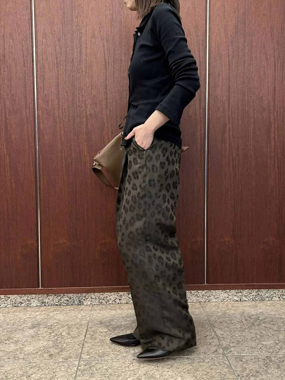 着回しがきく冬の柄パンツをスタッフの私服にコーディネートしてみました♪ 「E by eclat ・レオパードジャカードパンツ」【50代ファッション】_1_9