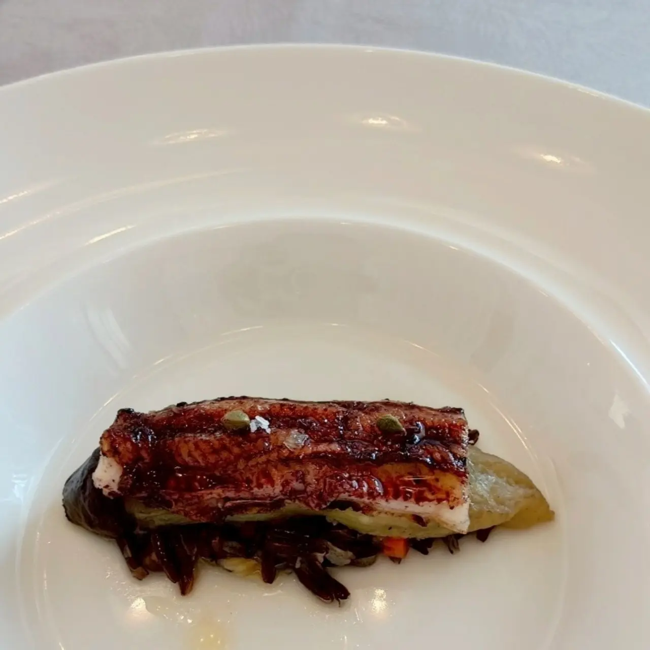 湖畔の洋館 かたくらシルクホテル