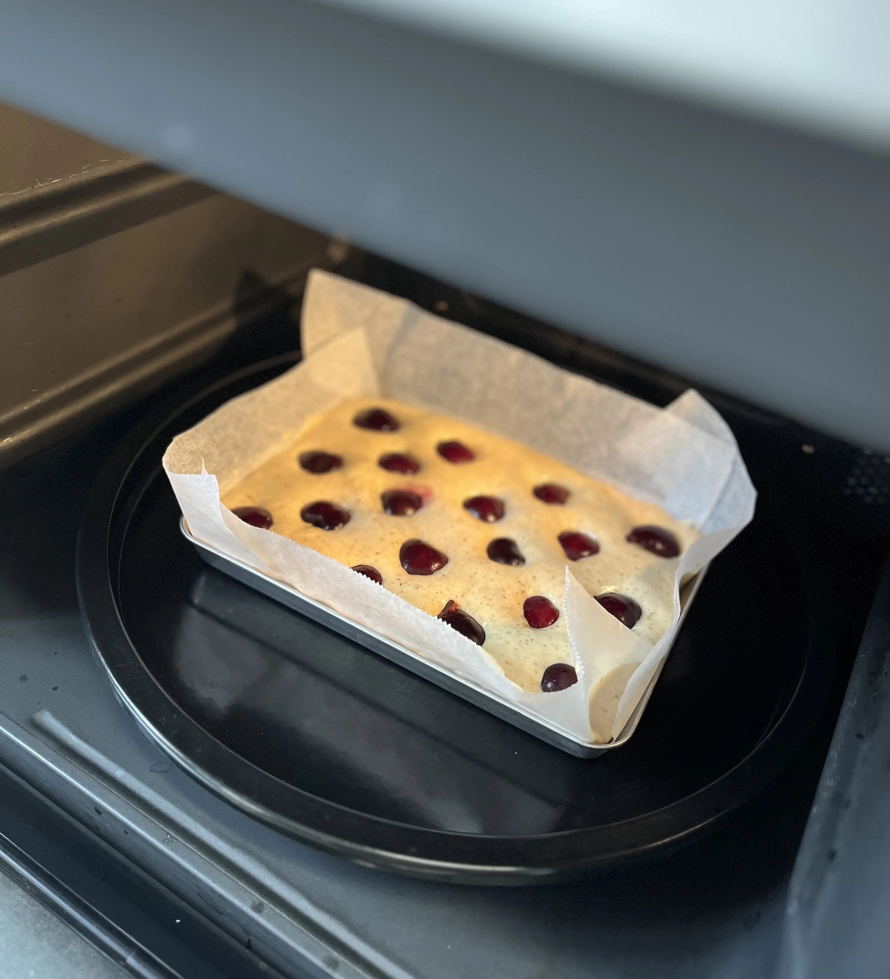 冷やしても美味しいチェリーのケーキ_1_2