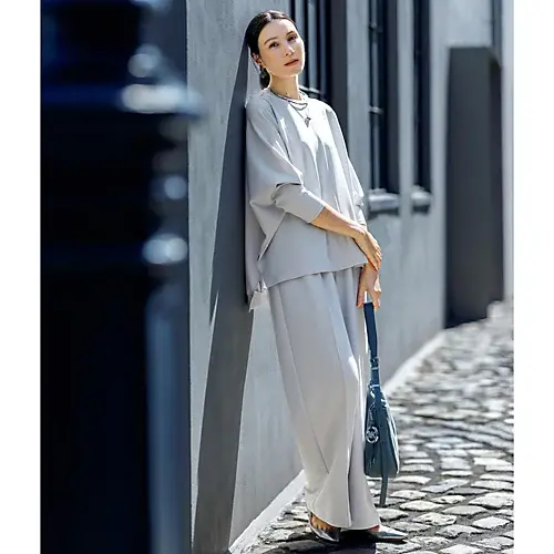 ADORE×eclat 【別注】マットストレッチジャージートップス ¥30,800