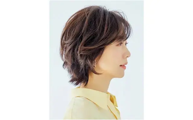 朝のスタイリングが簡単なショートヘアの作り方【50代髪型・ヘアスタイル】