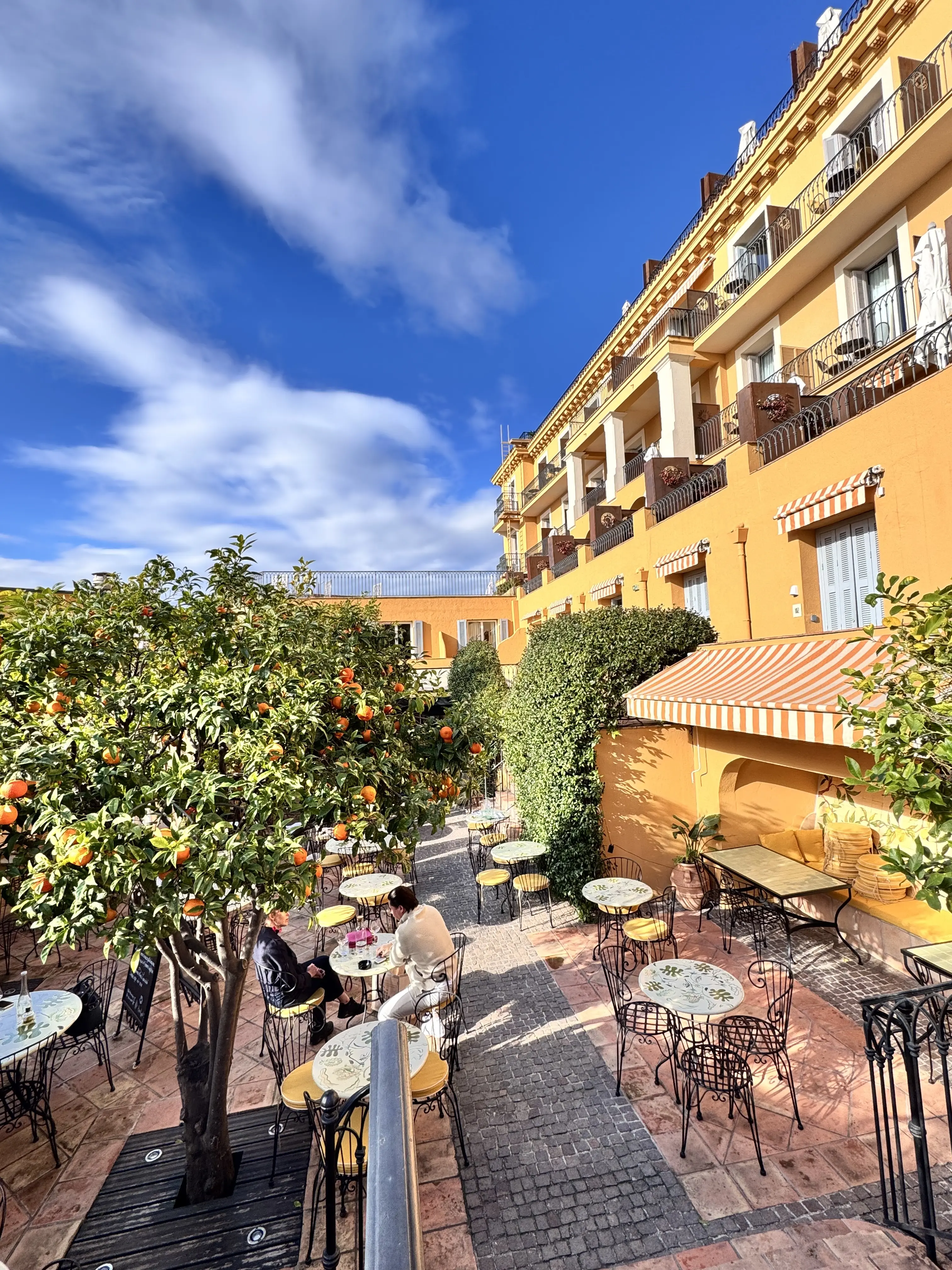 大人の冬旅in南フランス🇫🇷プラステ美デニムが大活躍！_1_16