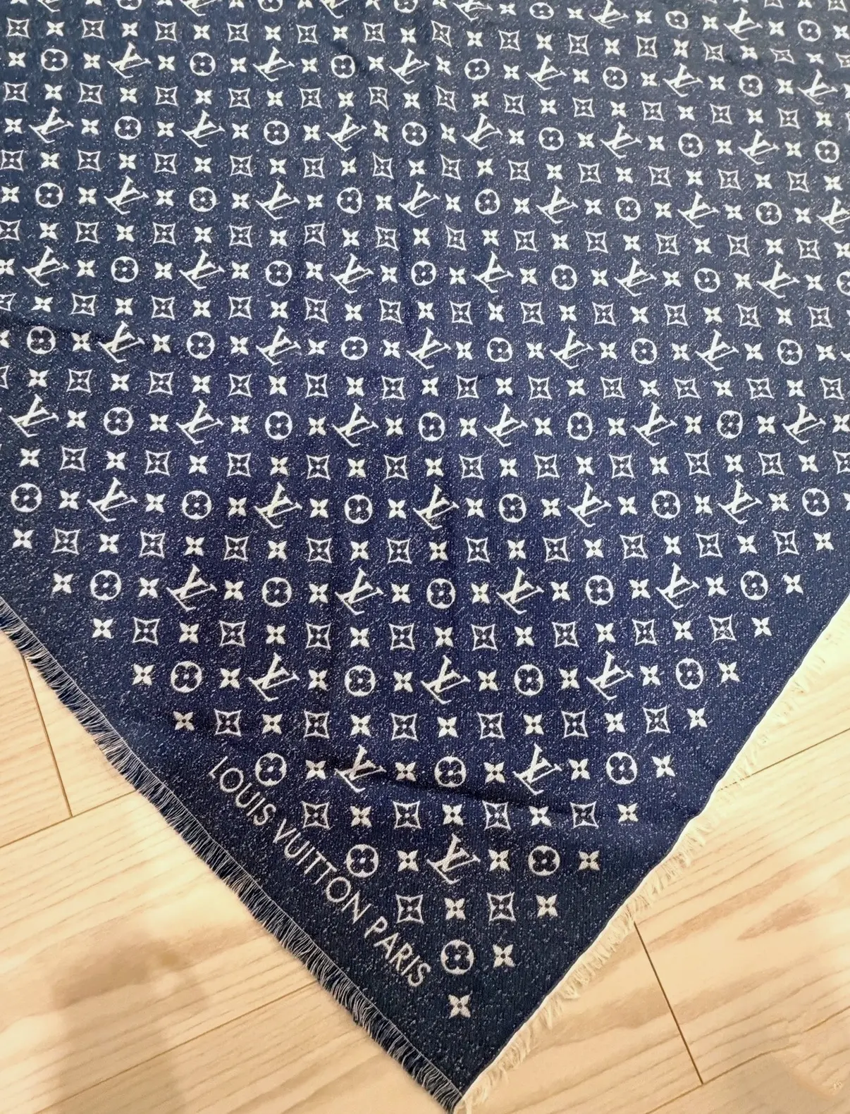 華組　倉爪佐和さん　ストール　ルイヴィトン　