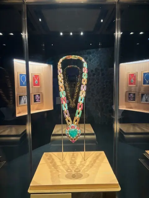 CHANEL BULGARI シャネル ブルガリ ブルガリ展 ネクサスホール ピグマリオンコンサート カフェ 美術館 イタリア展 スイーツ ドルチェ ビアンコマンジャーレ カフェシチリア BAGUETTE STAND バゲット