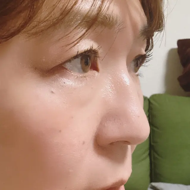 大人ショートに映えるまつげ。髪と目元でつくる、私らしい“軽やかさ”_1_12